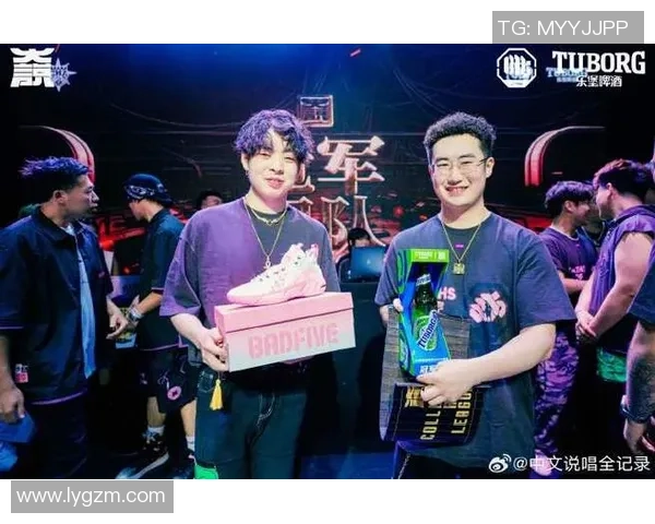 街舞盛宴：深入了解西安街舞队的默契与协作之道